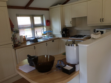 26 Kitchen (2) 3264x2448